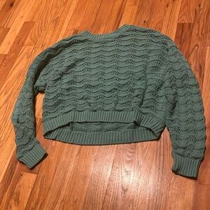Hollister sweater